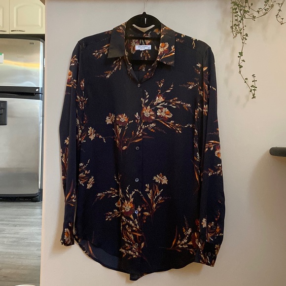 Fluid Equipment navy chiffon blouse with muted florals - Picture 1 of 3